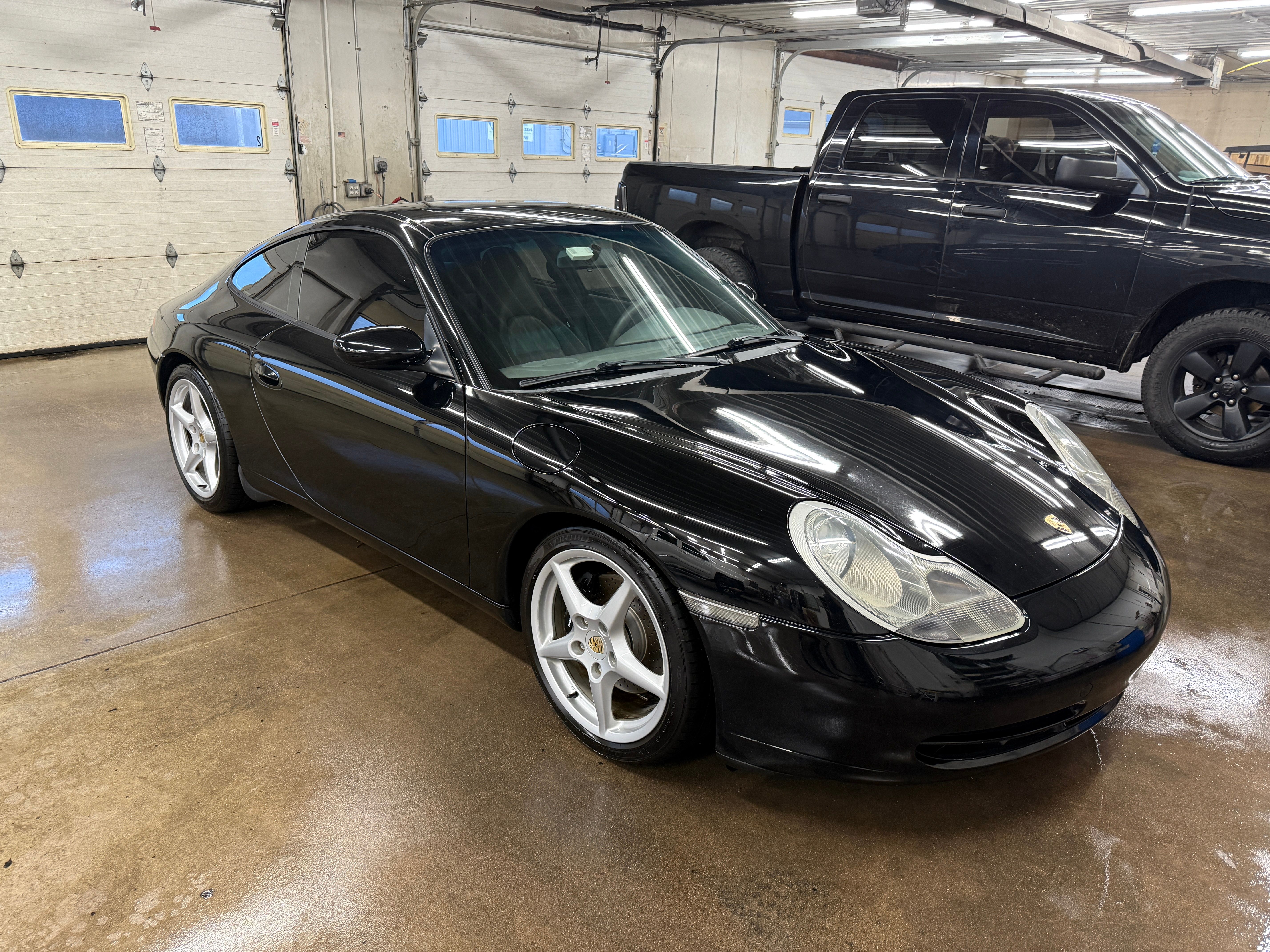 Used 2001 Porsche 911 GT3 RS image 17