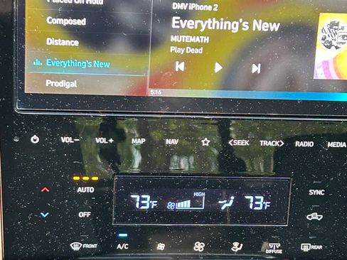 Used 2023 Hyundai Santa Cruz SEL Premium image 17