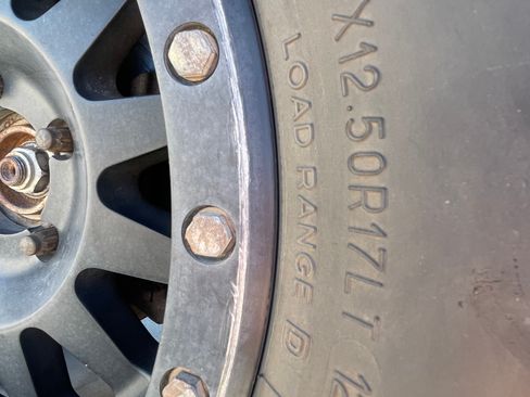 Used 2015 Jeep Wrangler Unlimited Rubicon w/ Connectivity Group image 26