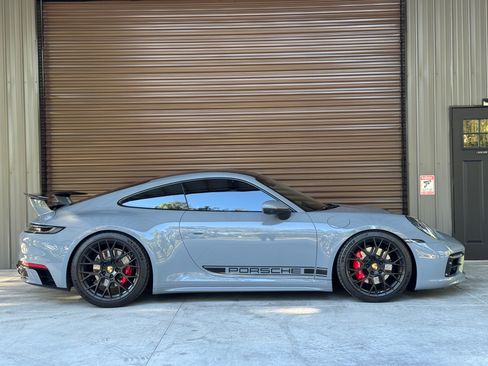 Used 2023 Porsche 911 Carrera S image 4