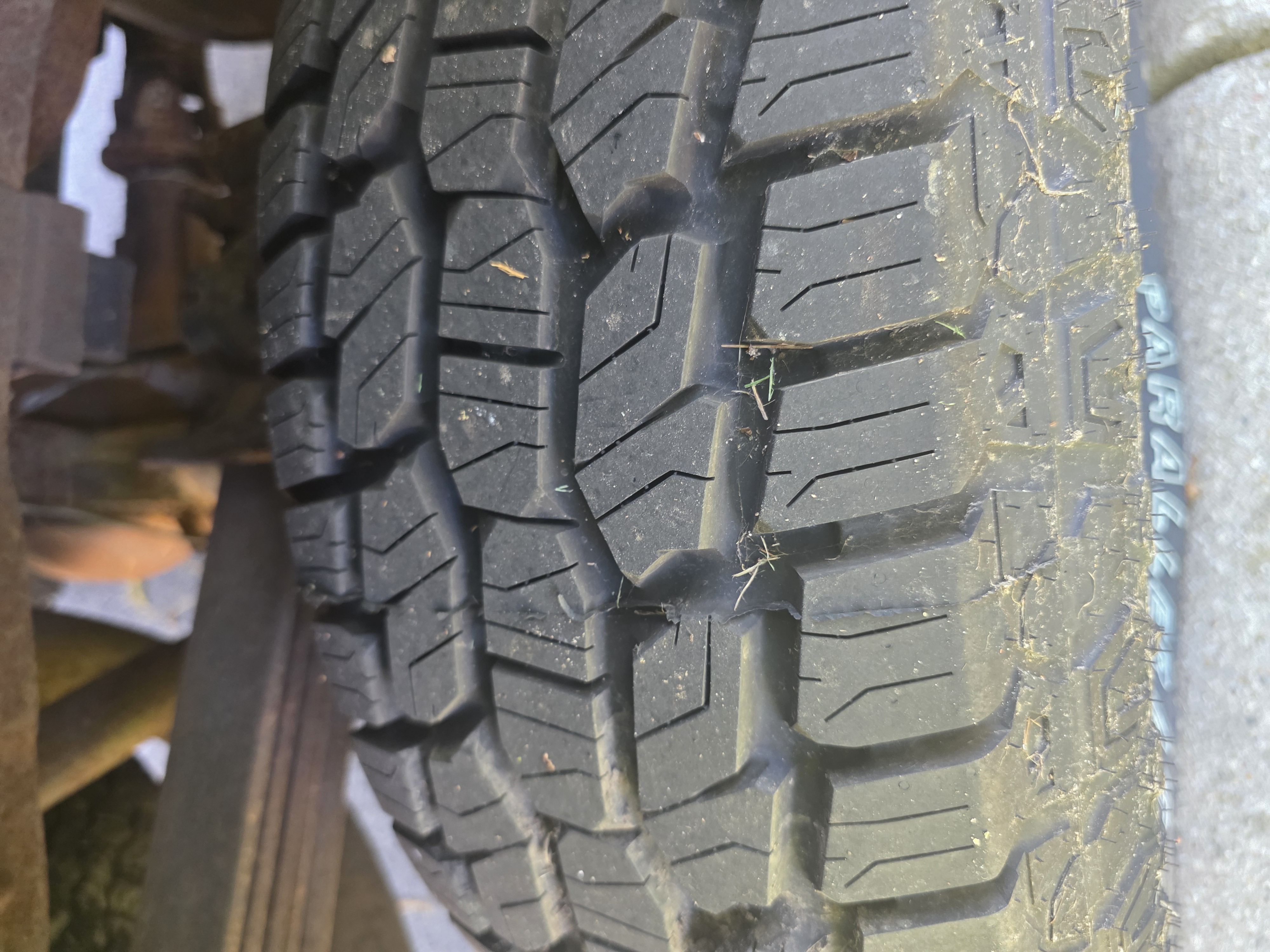 Used 2004 Ford F350 XL AWD/4WD image 4