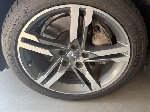 Used 2017 Audi A4 2.0T Premium Plus w/ Premium Plus Package FWD image 17