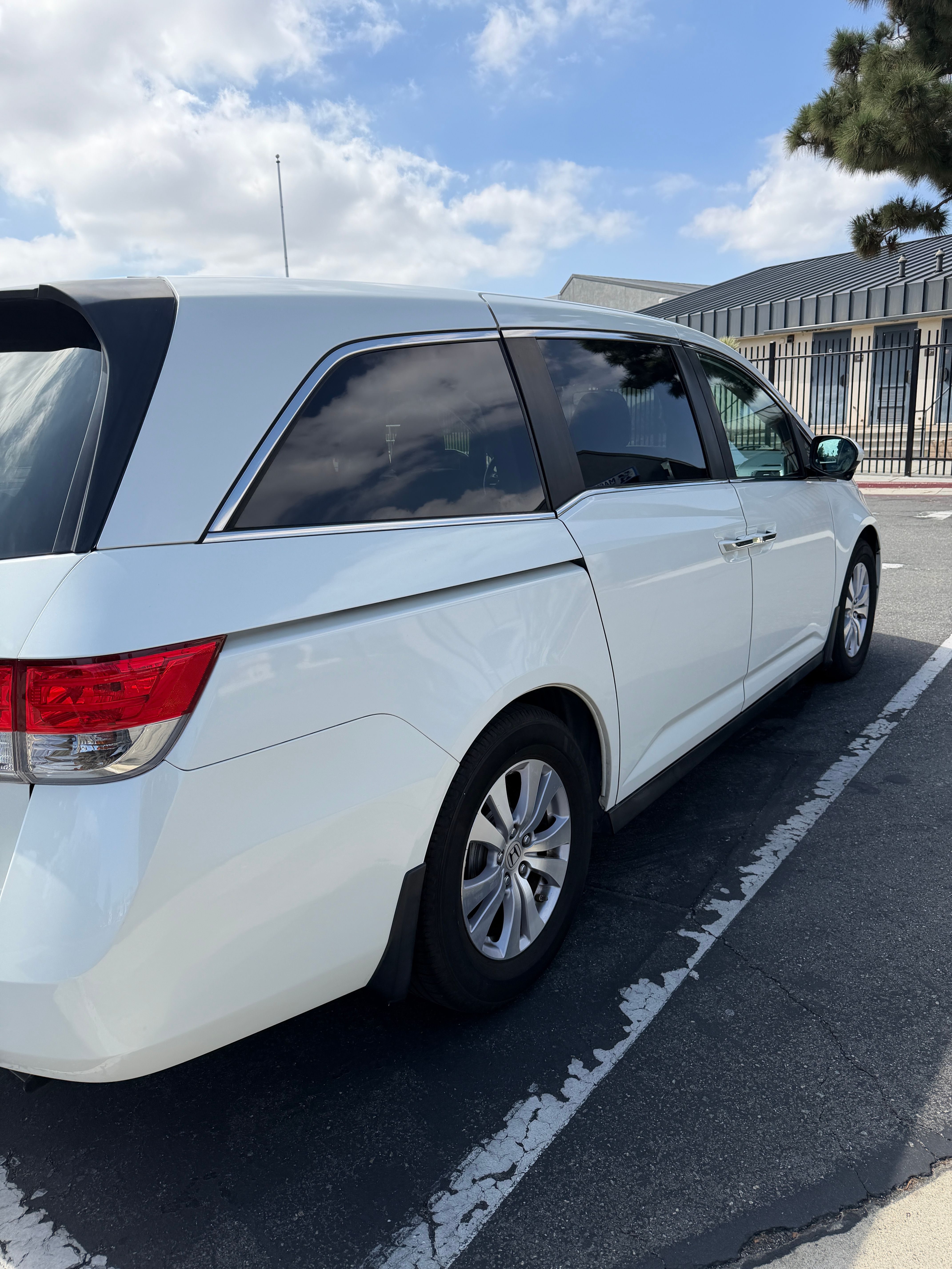 Used 2014 Honda Odyssey EX-L image 14