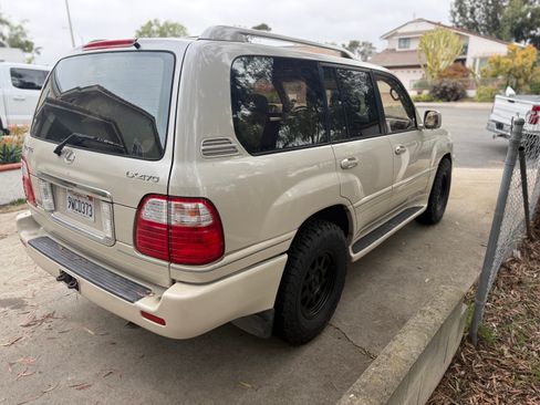 Used 2003 Lexus LX 470 4WD image 4