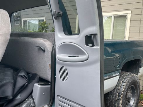 Used 1999 Dodge Ram 2500 Truck 4x4 Quad Cab image 17