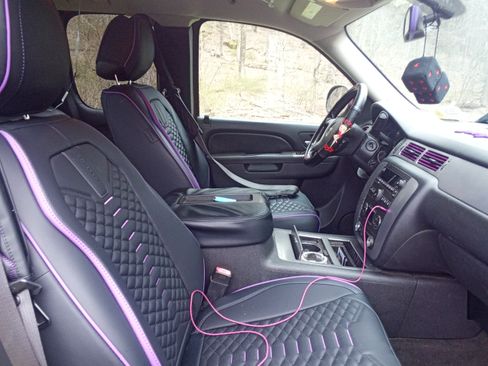 Used 2011 GMC Sierra 1500 SLT w/ All-Terrain Package image 15