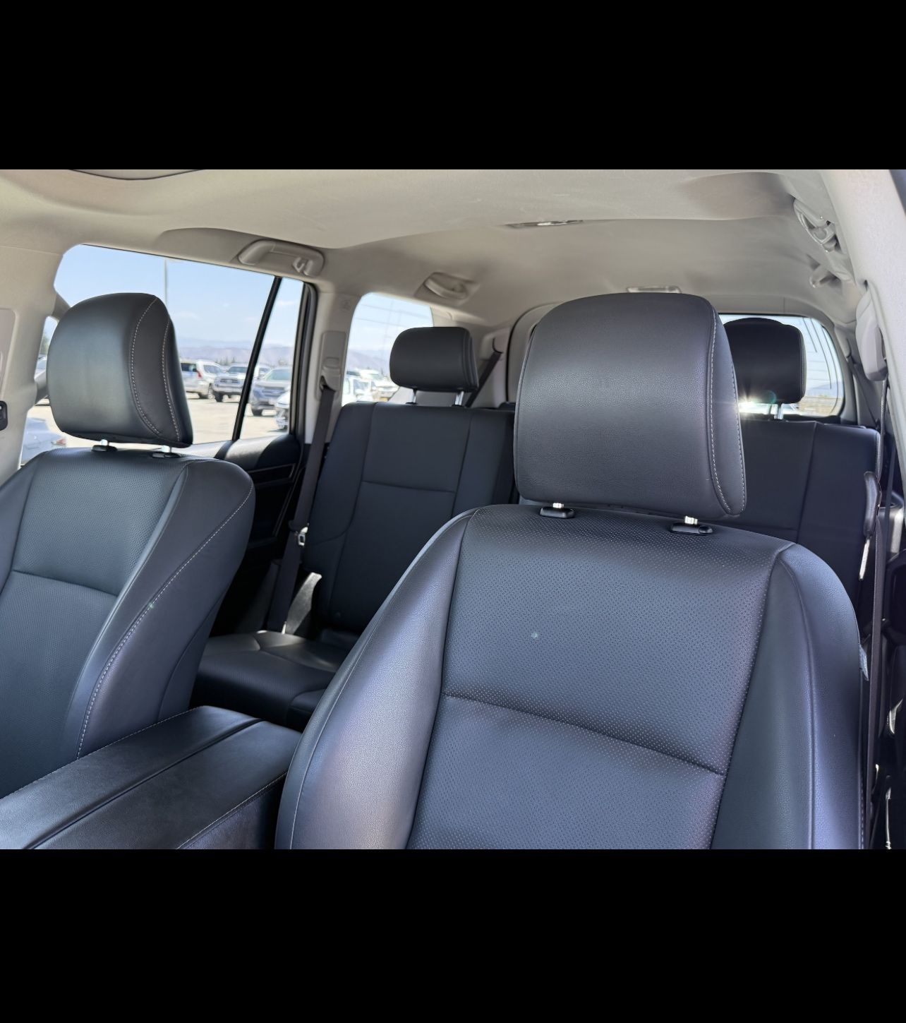 Used 2015 Lexus GX 460 AWD/4WD image 21