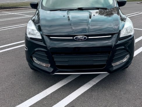 Used 2014 Ford Escape SE w/ Equipment Group 201A image 1