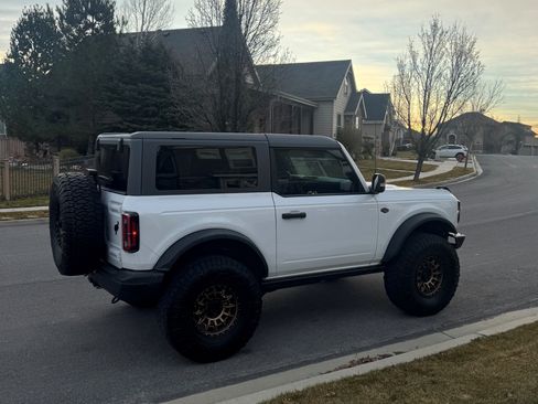 Used 2022 Ford Bronco Wildtrak image 5