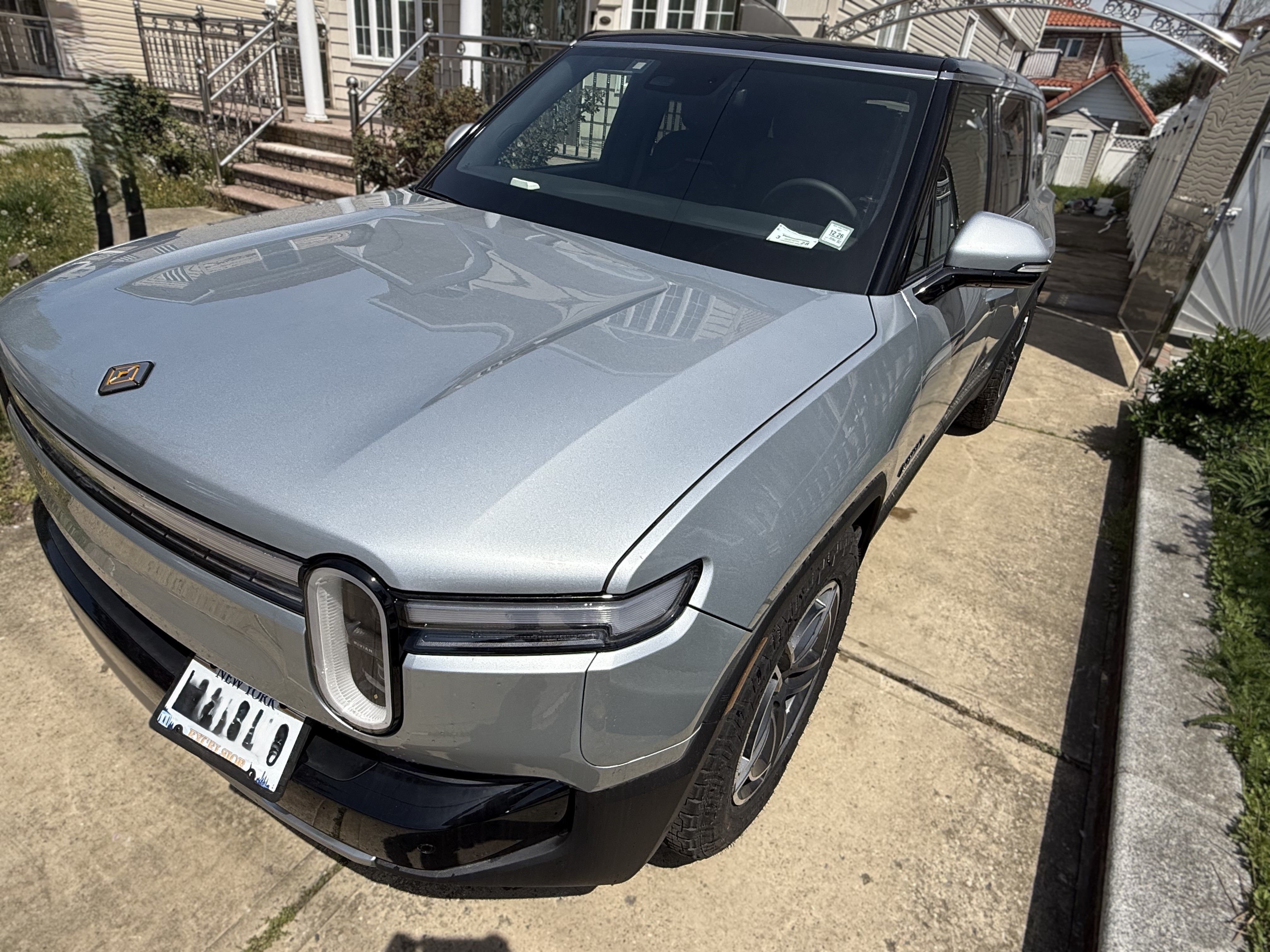 Used 2026 Rivian R1S Adventure AWD/4WD image 14