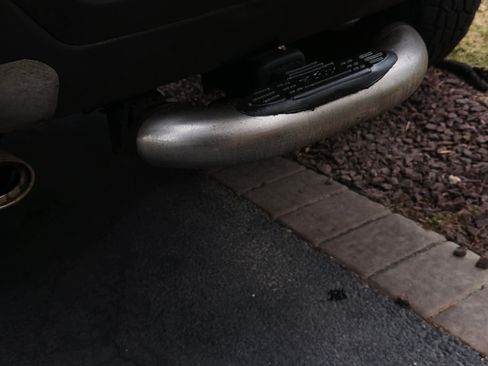 Used 2010 HUMMER H3 Luxury w/ Appearance Package image 13