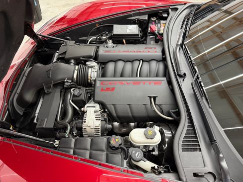 Used 2013 Chevrolet Corvette Grand Sport w/ 3LT Preferred Equipment Group image 10