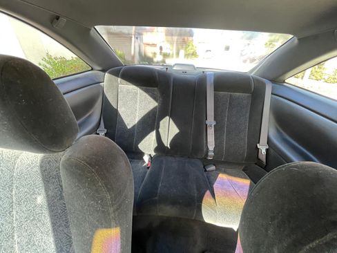 Used 2000 Toyota Solara SE image 9