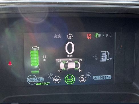 Used 2013 Chevrolet Volt Premium w/ Premium Trim Package image 20