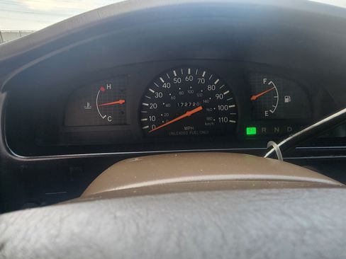 Used 1999 Toyota Tacoma 2WD Xtracab image 8