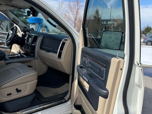 Used 2018 RAM 3500 Laramie Longhorn image 12