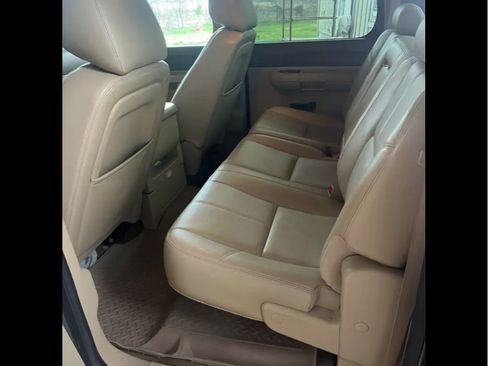 Used 2013 Chevrolet Silverado 1500 LT w/ All-Star Edition AWD/4WD image 2