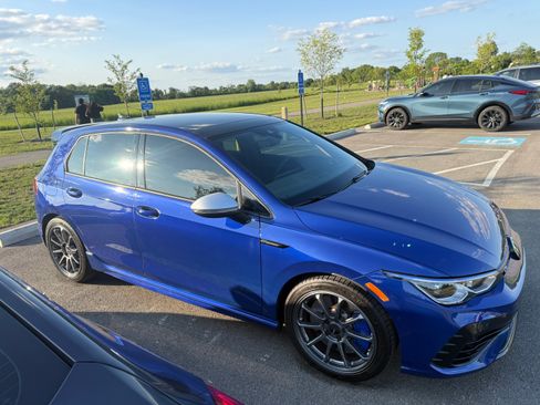 Used 2022 Volkswagen Golf R AWD/4WD image 18