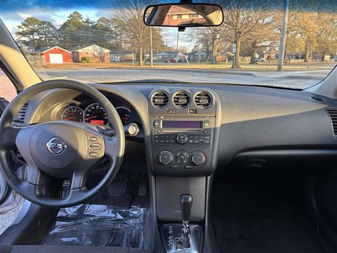 Used 2012 Nissan Altima 2.5 S image 11