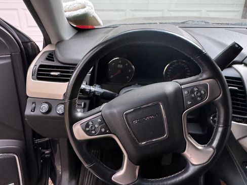 Used 2015 GMC Yukon Denali w/ Open Road Package AWD/4WD image 4
