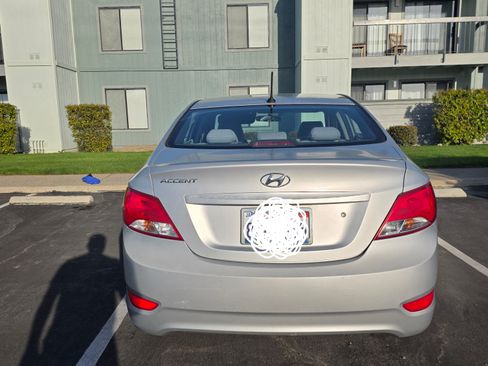 Used 2015 Hyundai Accent GLS image 6