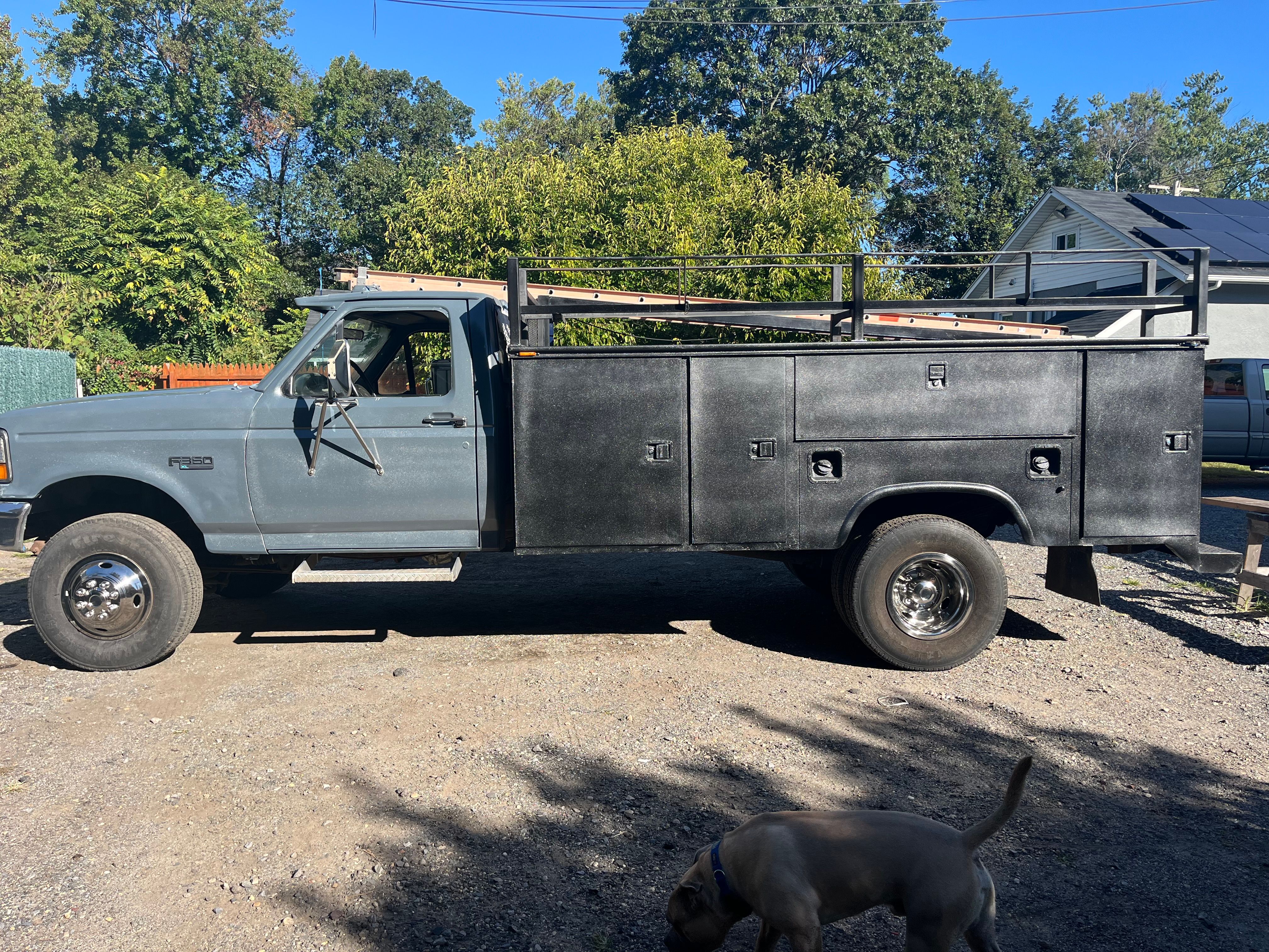 Used 1997 Ford F350 4x4 Regular Cab image 2