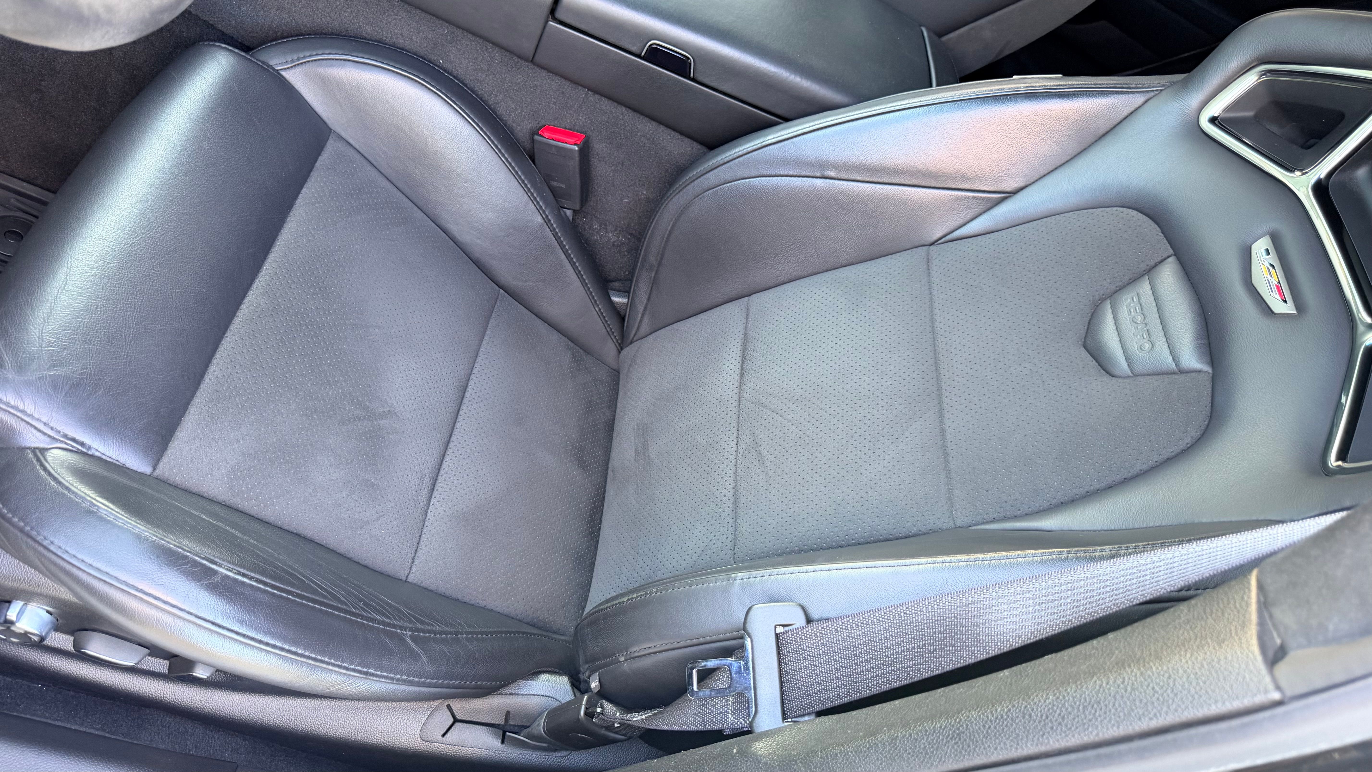Used 2016 Cadillac CTS V w/ Luxury Package RWD image 11