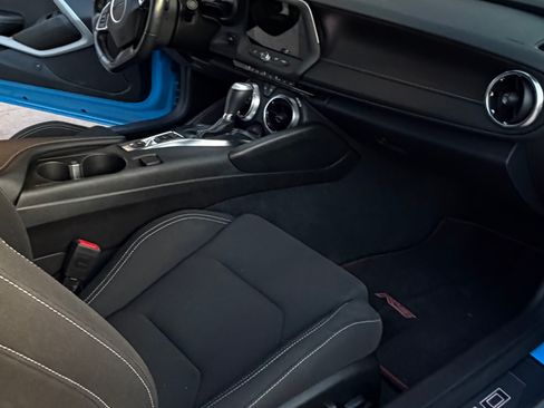 Used 2023 Chevrolet Camaro LT w/ RS Package image 18