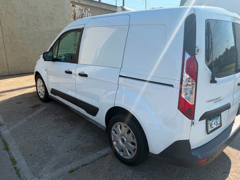 Used 2016 Ford Transit Connect XLT FWD image 5