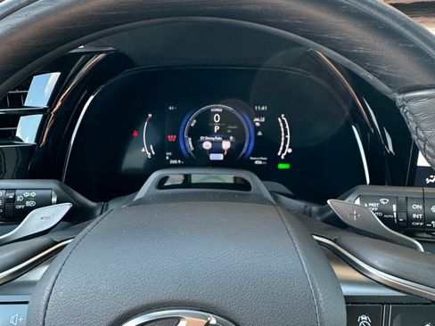 Used 2024 Lexus RX 350 w/ Convenience Package image 20