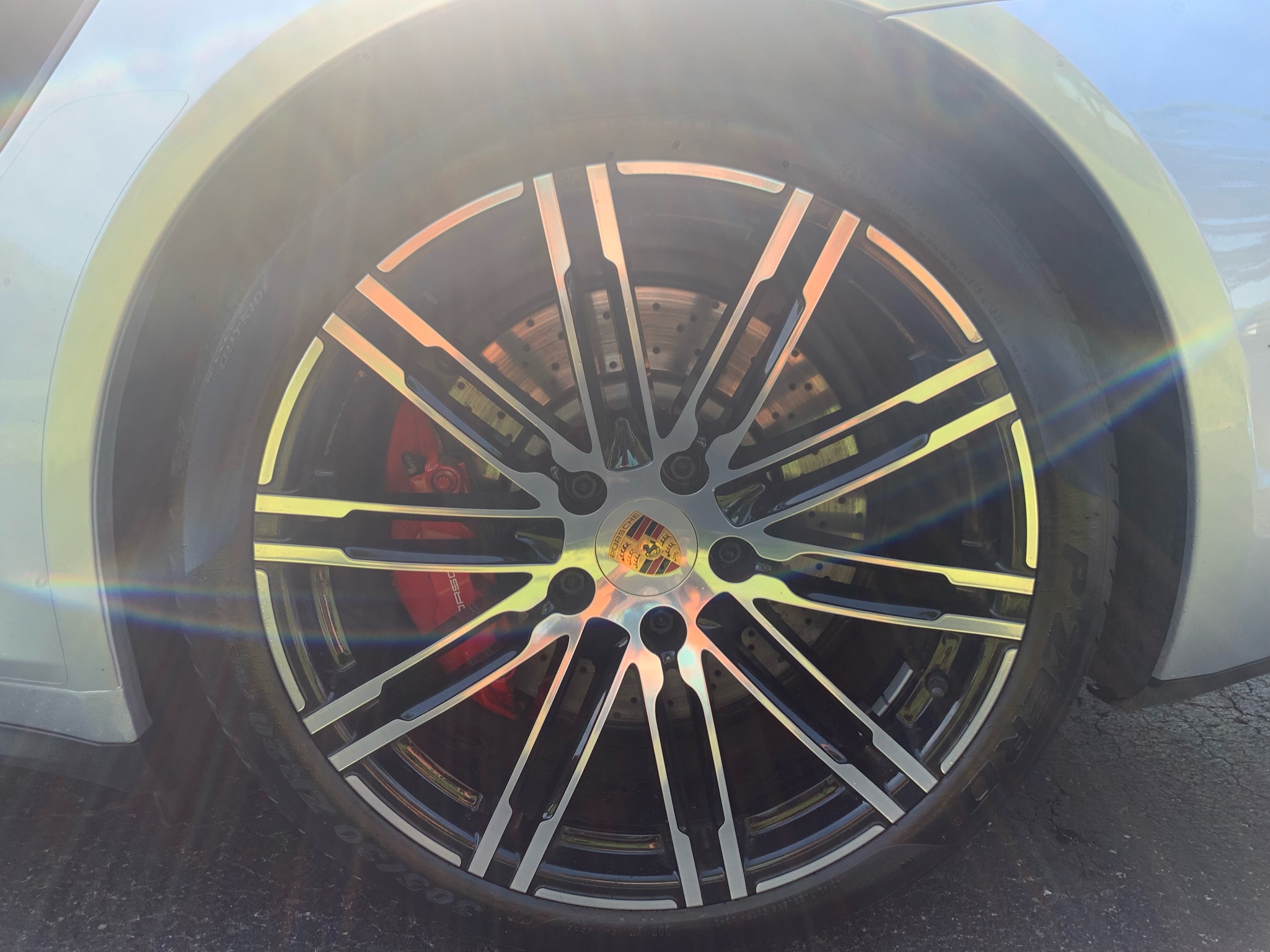Used 2014 Porsche 911 4 Coupe AWD/4WD image 6