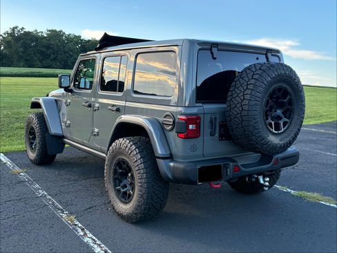Used 2020 Jeep Wrangler Unlimited Rubicon AWD/4WD image 8
