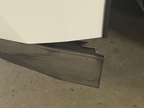 Used 2018 Chevrolet Volt Premier w/ Driver Confidence Package image 18