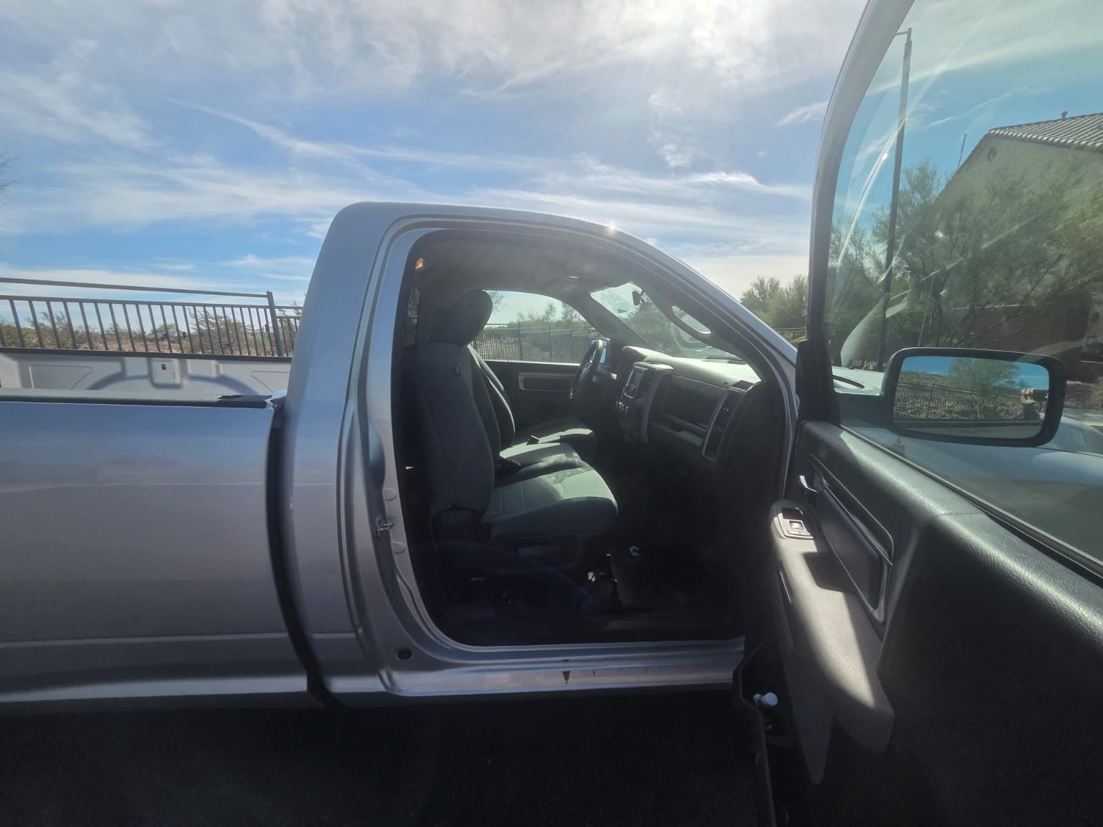 Used 2018 RAM 1500 Express RWD image 14