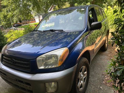 Used 2002 Toyota RAV4 2WD image 4