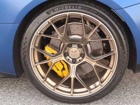 Used 2024 Mercedes-Benz AMG GT 63 image 13