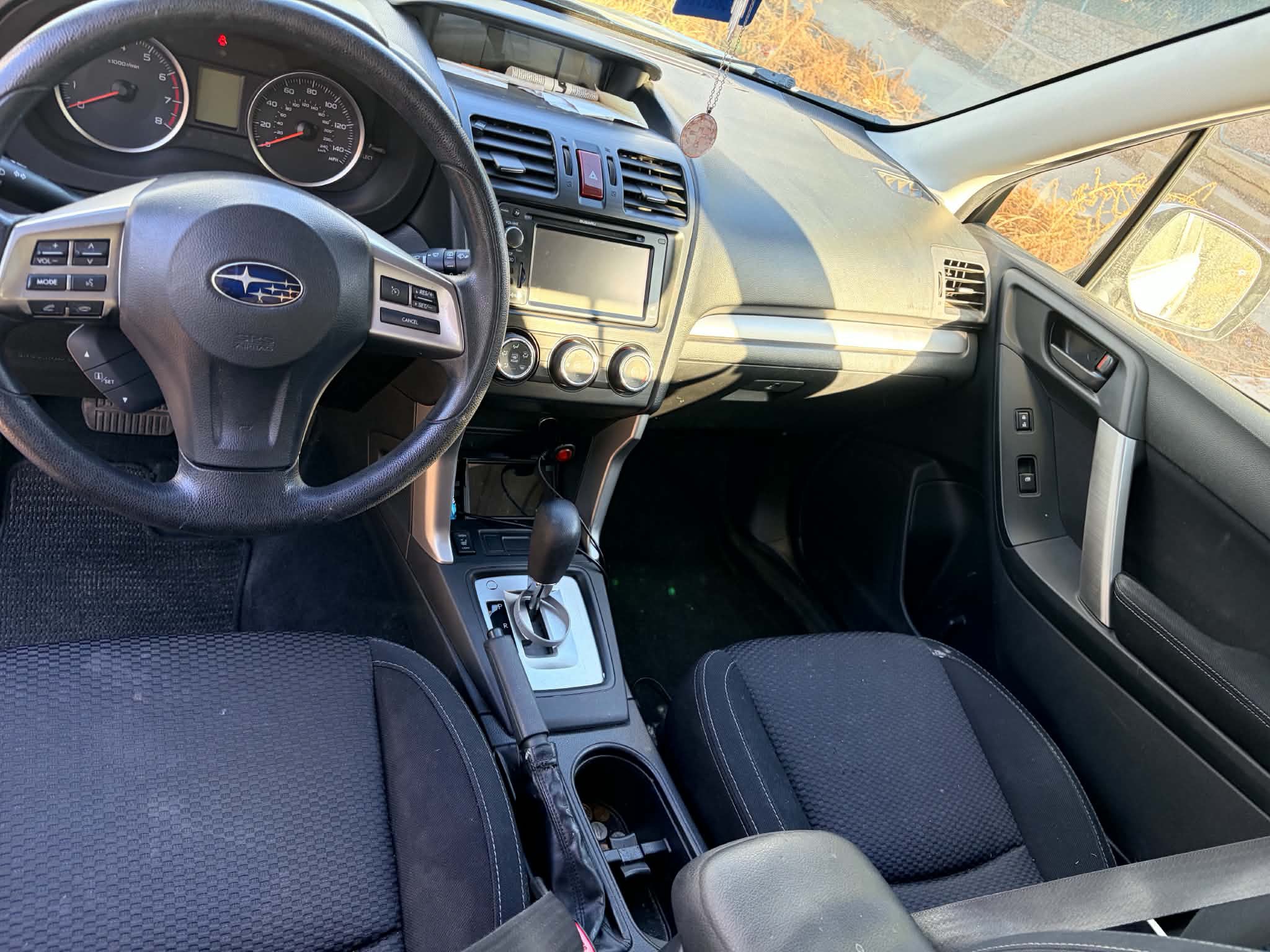 Used 2014 Subaru Forester 2.5i Premium AWD/4WD image 2