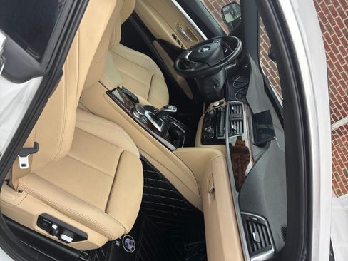 Used 2019 BMW 330i Gran Turismo xDrive w/ Convenience Package image 14
