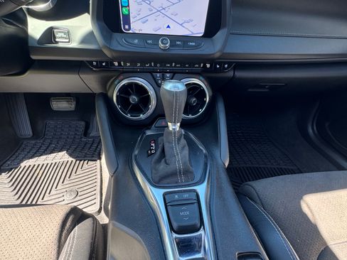 Used 2021 Chevrolet Camaro SS image 9