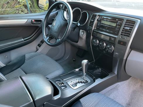 Used 2008 Toyota 4Runner Sport image 9