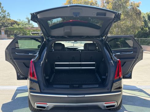 Used 2020 Cadillac XT5 Premium Luxury image 12