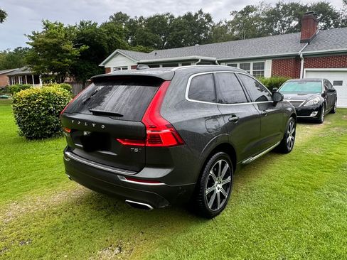 Used 2021 Volvo XC60 T5 Inscription w/ Advanced Package image 9
