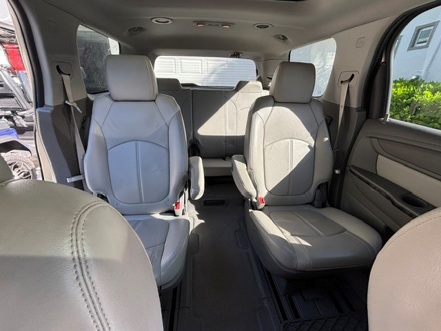 Used 2016 GMC Acadia SLT w/ Open Road Package AWD/4WD image 14