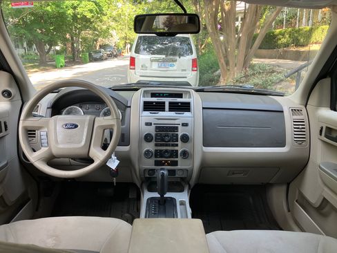 Used 2008 Ford Escape XLT FWD image 6