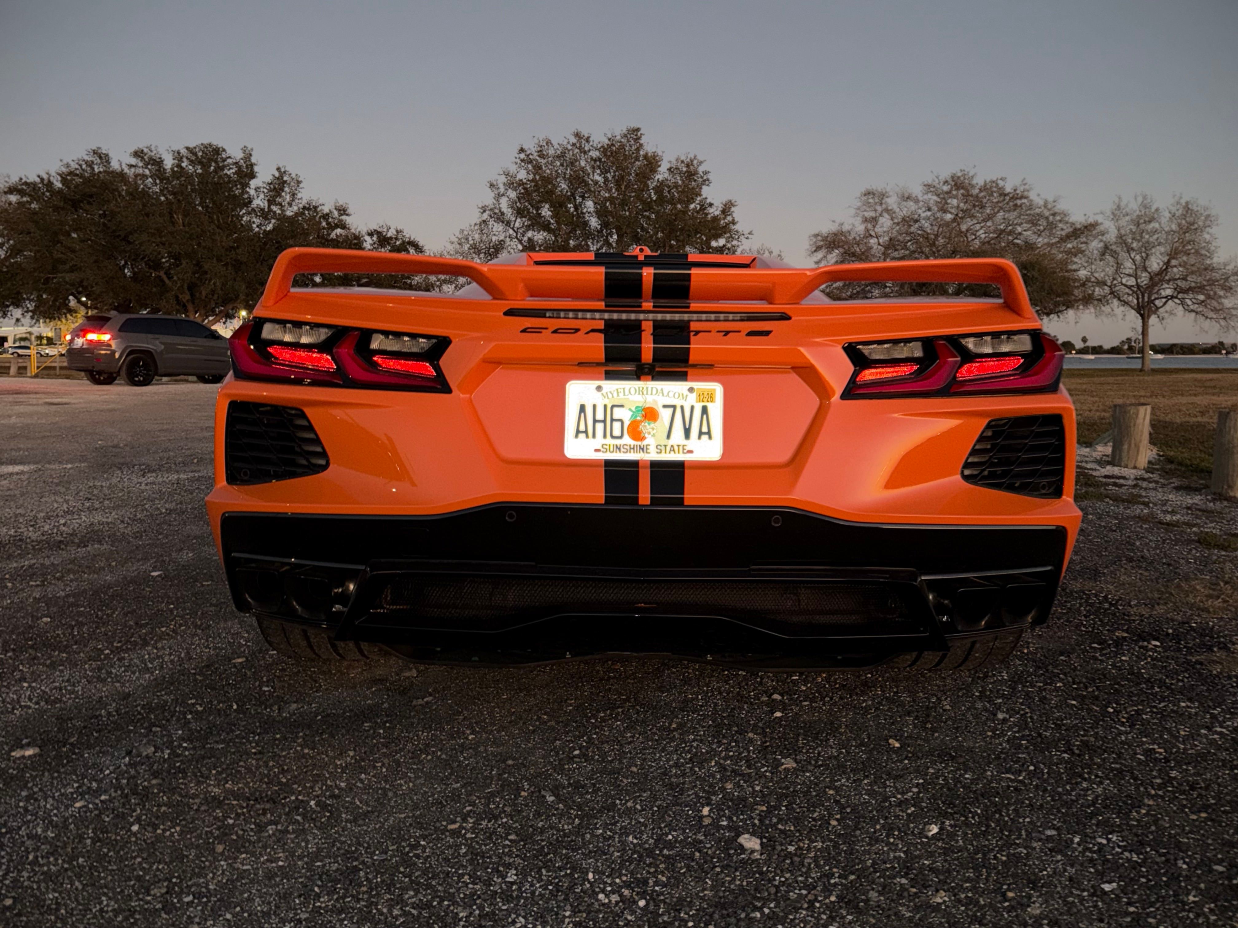 Used 2023 Chevrolet Corvette Stingray Premium Conv w/ Z51 Performance Package RWD image 8