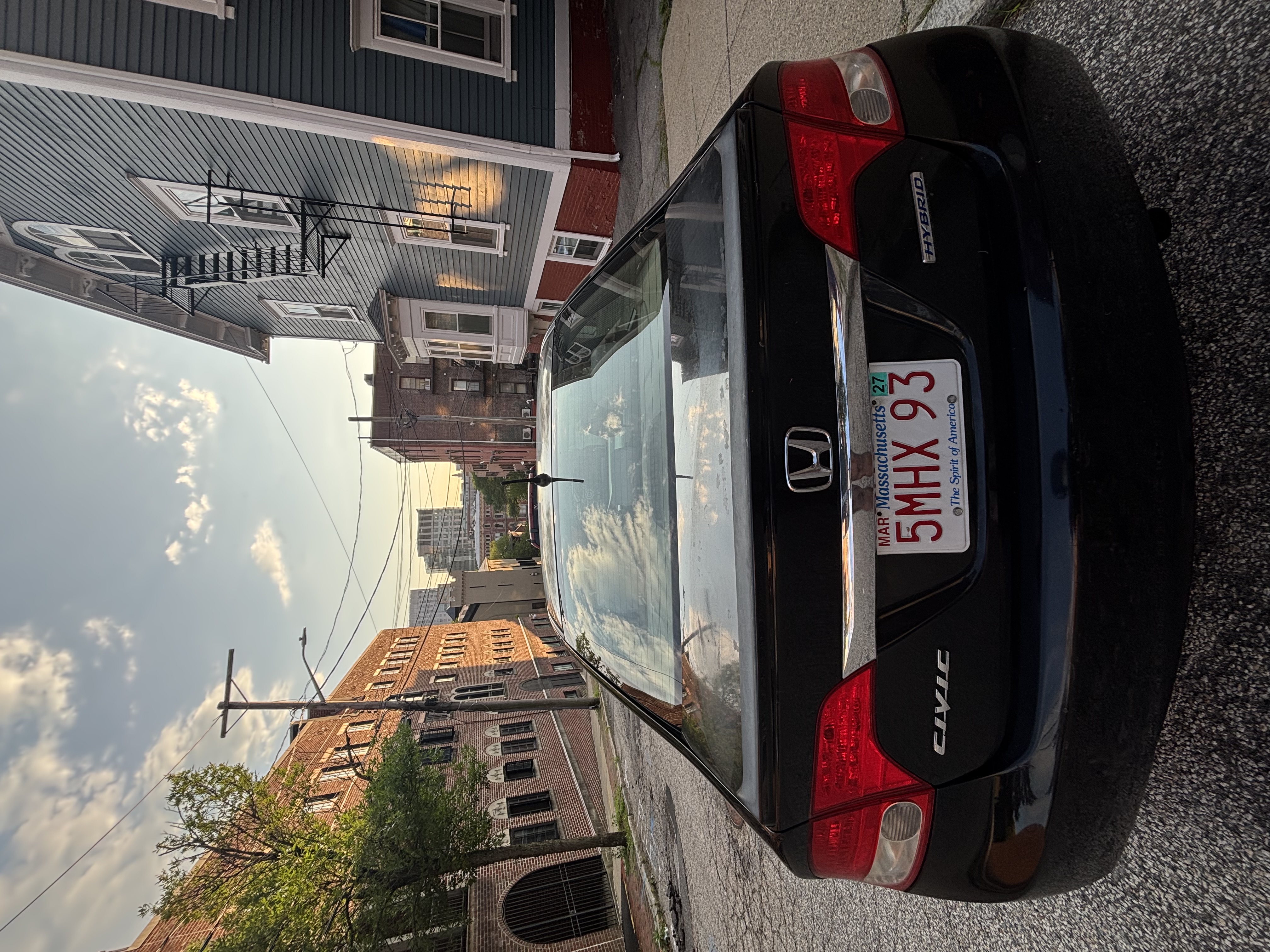 Used 2011 Honda Civic Hybrid Sedan image 6