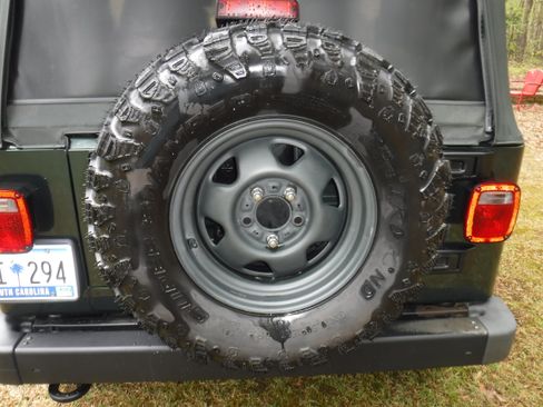 Used 2005 Jeep Wrangler X w/ Willys Edition Group image 23