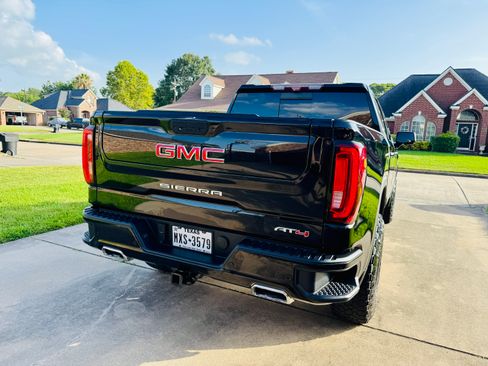Used 2020 GMC Sierra 1500 AT4 w/ AT4 Premium Package AWD/4WD image 23