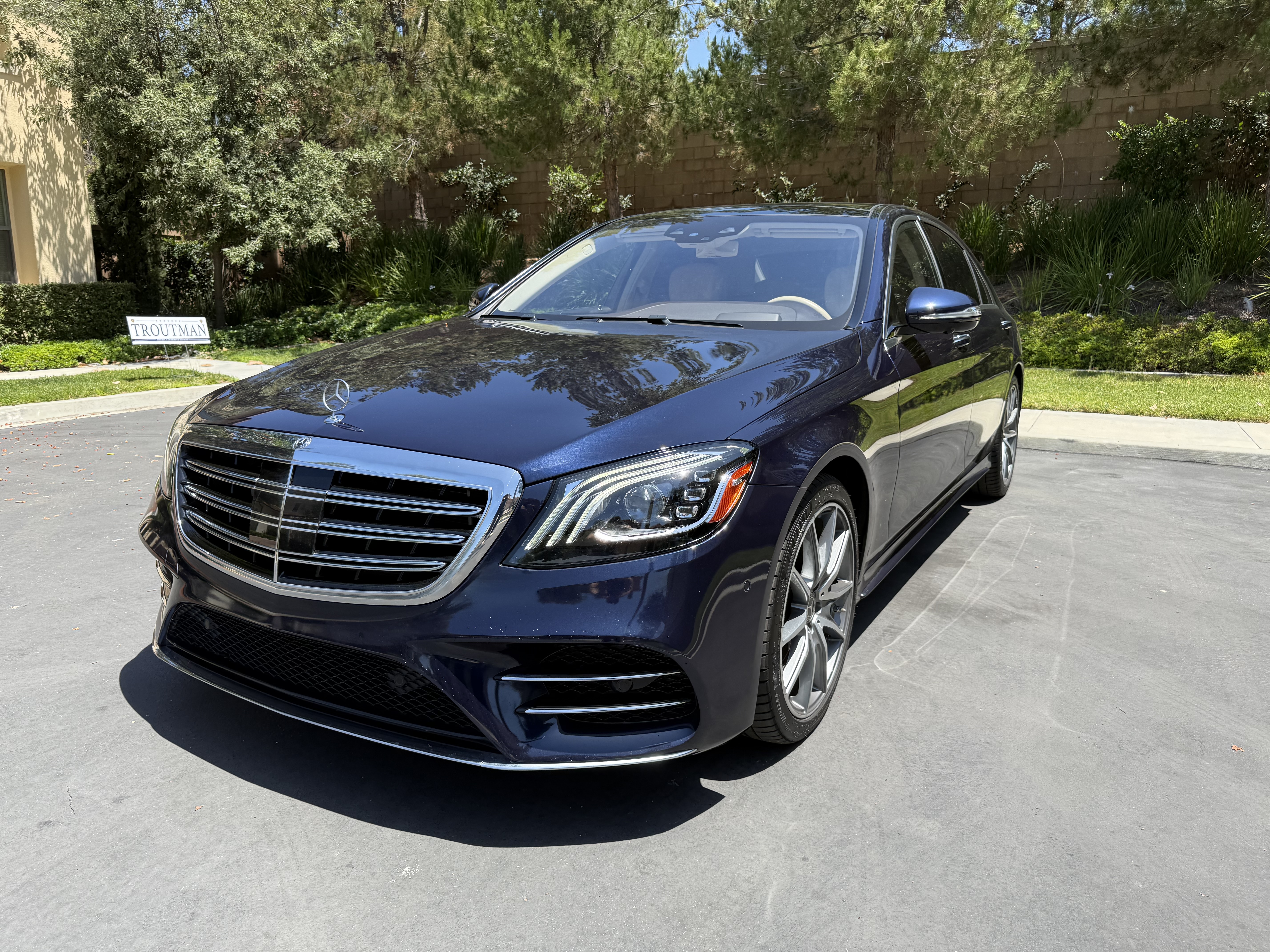 Used 2020 Mercedes-Benz S 560 Sedan image 1