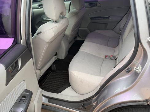 Used 2011 Subaru Forester 2.5X image 14